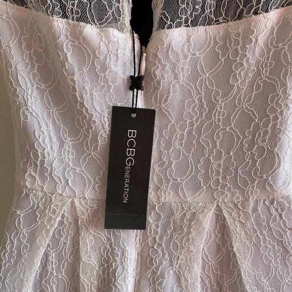 NWT BCBGeneration shirred lace dress - Picture 6 of 6